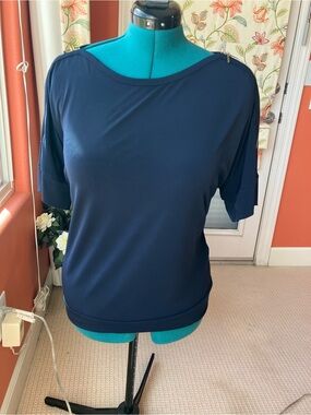 Chico's Navy Asymmetric Short-Sleeve Tunic with Shoulder Zip Trim SIZE 2